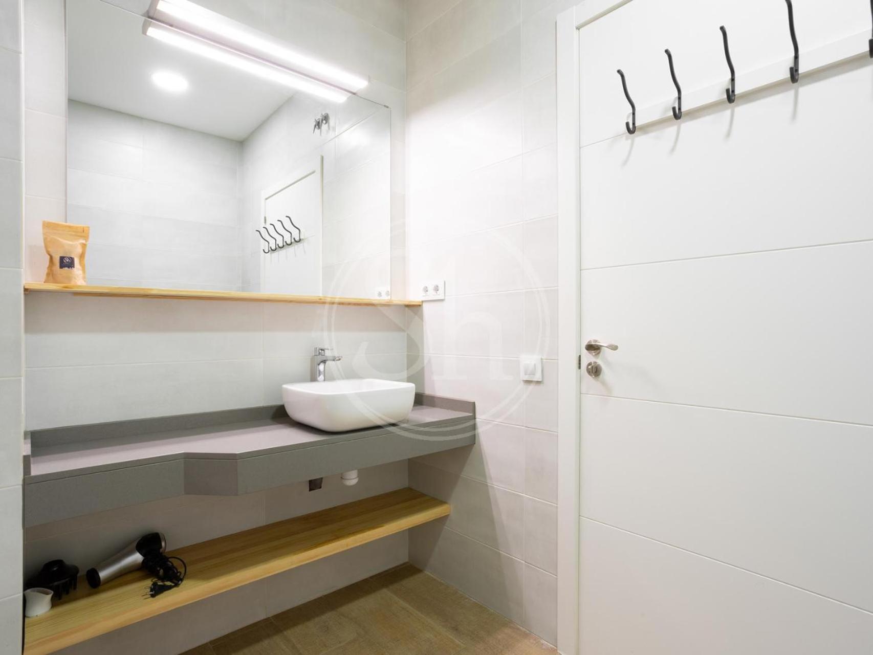 Apartment Comodo Cerca De Plaza Cataluna