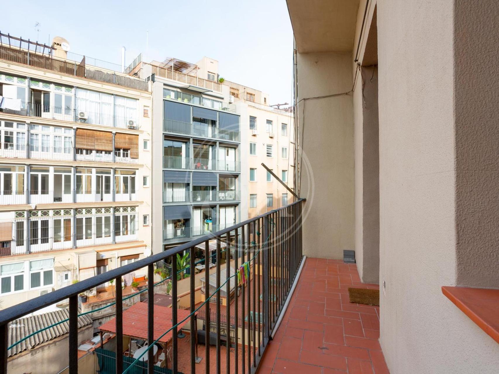 Comodo Cerca De Plaza Cataluna Apartment