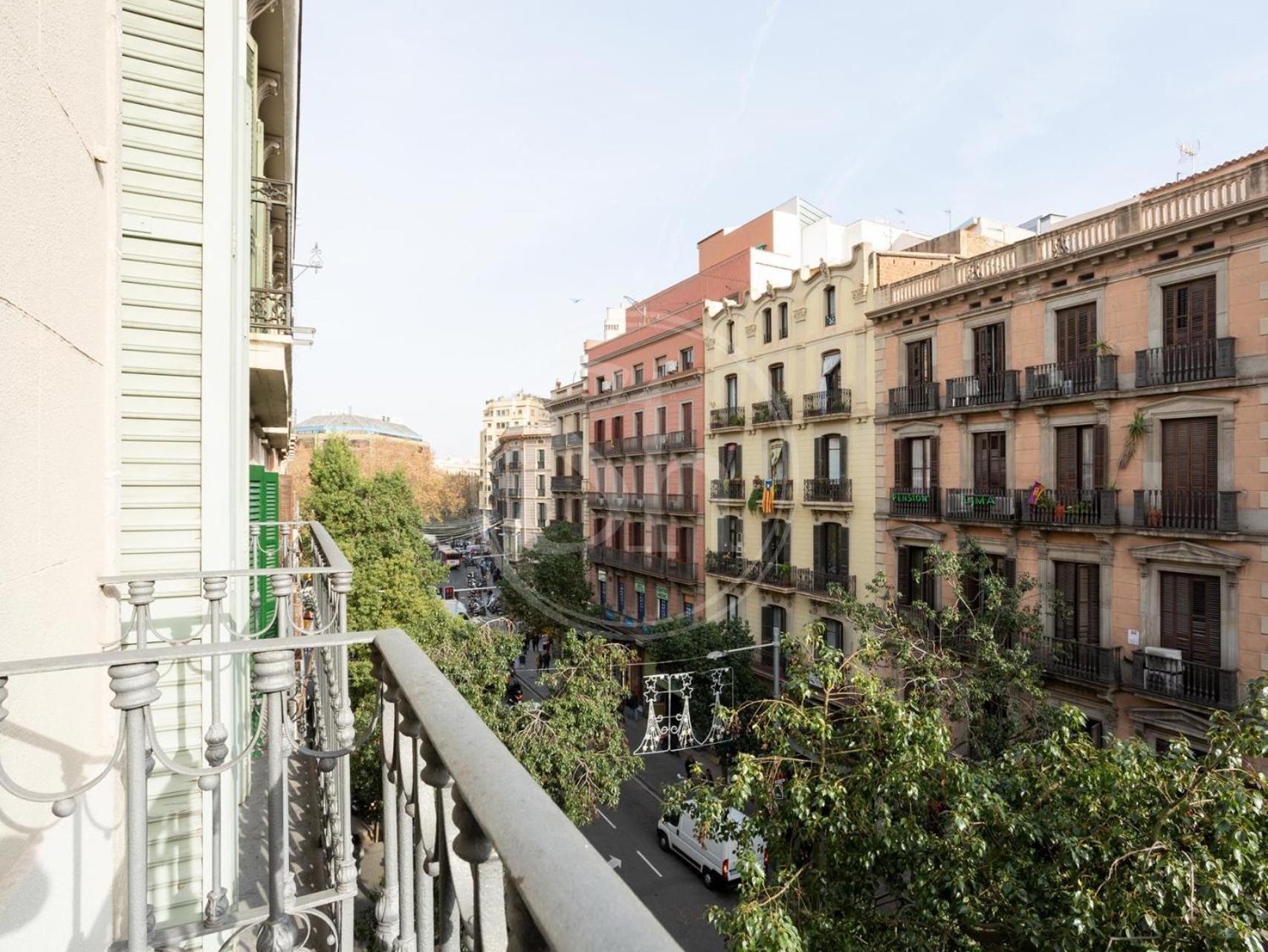 Apartment Comodo Cerca De Plaza Cataluna Barcelona